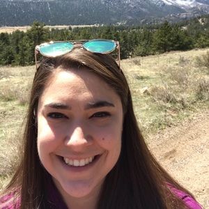 Meet your Posher, Amanda